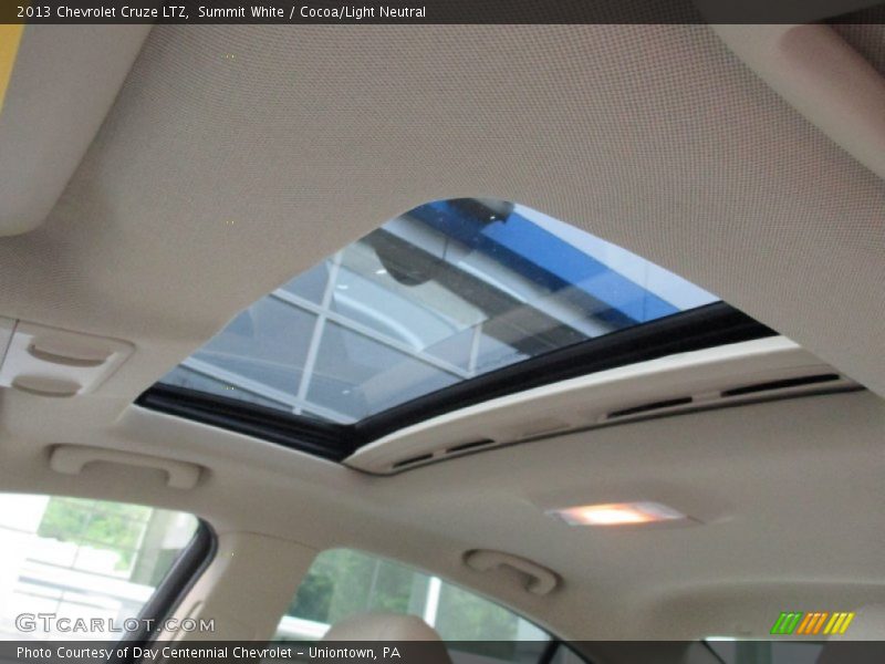 Summit White / Cocoa/Light Neutral 2013 Chevrolet Cruze LTZ