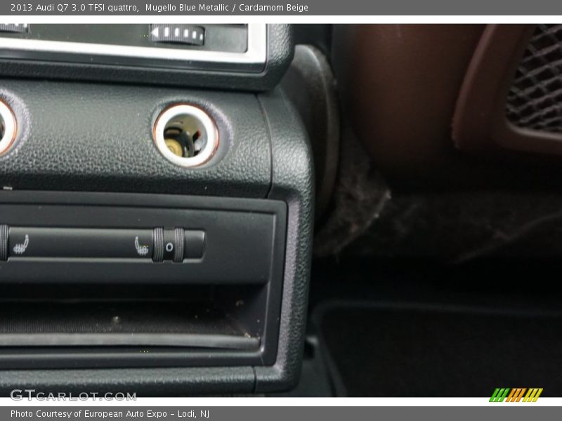 Mugello Blue Metallic / Cardamom Beige 2013 Audi Q7 3.0 TFSI quattro