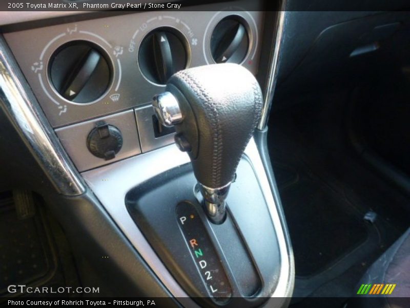 Phantom Gray Pearl / Stone Gray 2005 Toyota Matrix XR