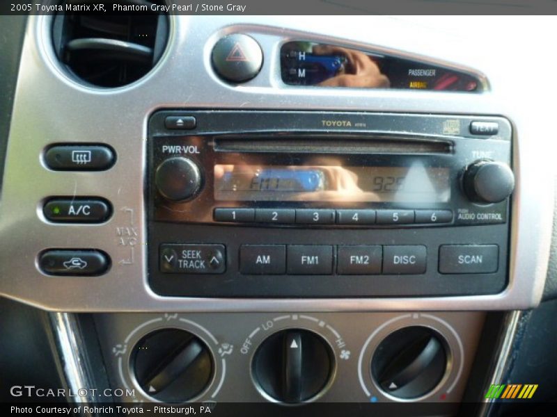 Phantom Gray Pearl / Stone Gray 2005 Toyota Matrix XR