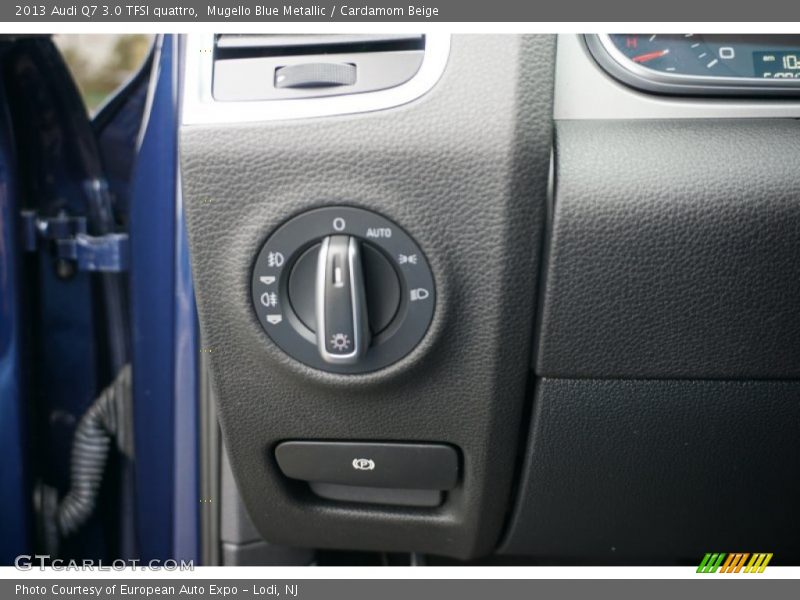 Mugello Blue Metallic / Cardamom Beige 2013 Audi Q7 3.0 TFSI quattro