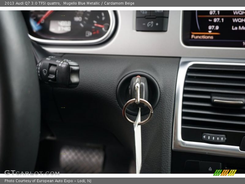 Mugello Blue Metallic / Cardamom Beige 2013 Audi Q7 3.0 TFSI quattro