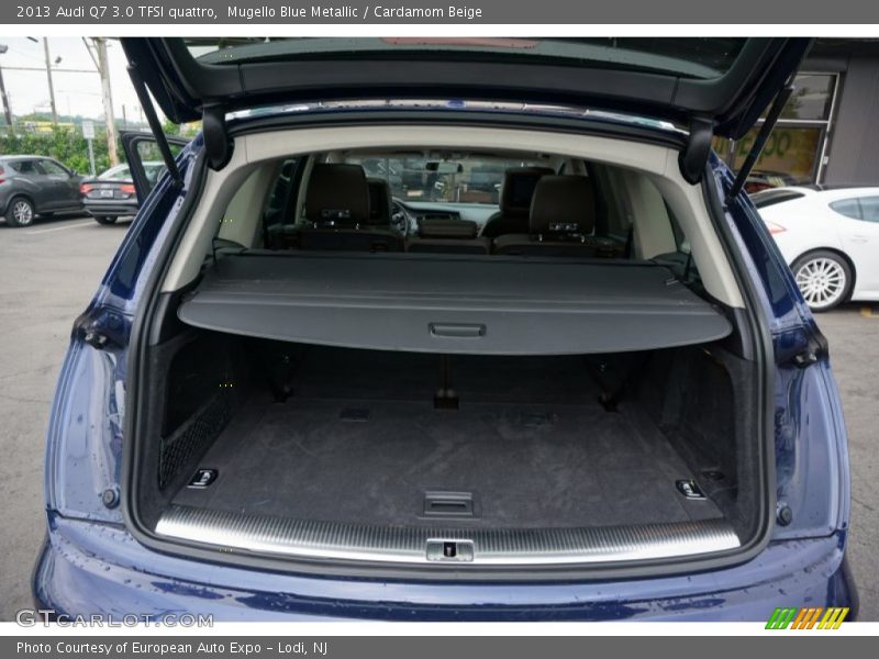 Mugello Blue Metallic / Cardamom Beige 2013 Audi Q7 3.0 TFSI quattro