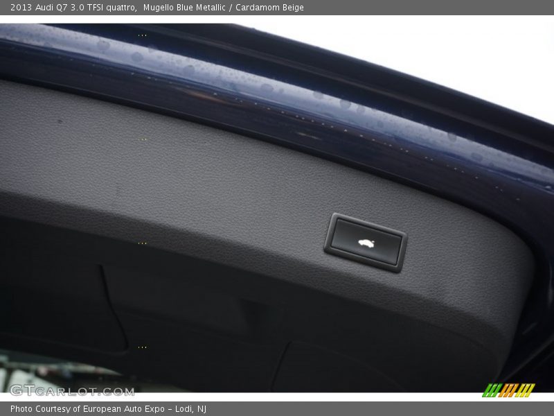 Mugello Blue Metallic / Cardamom Beige 2013 Audi Q7 3.0 TFSI quattro