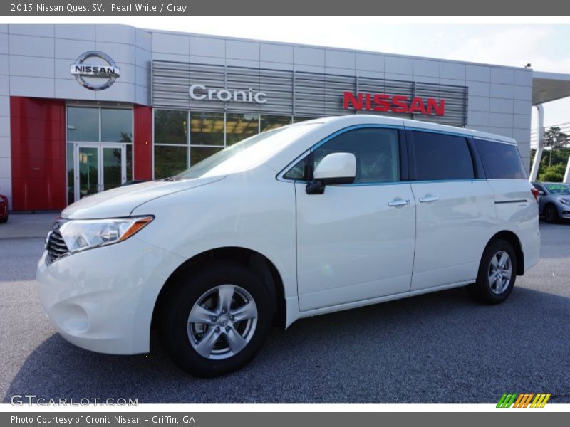 Pearl White / Gray 2015 Nissan Quest SV