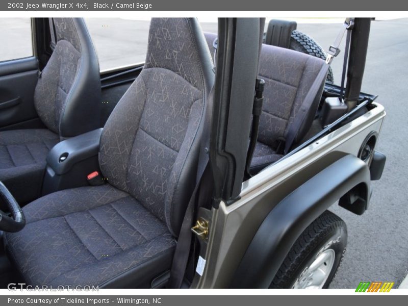 Black / Camel Beige 2002 Jeep Wrangler X 4x4
