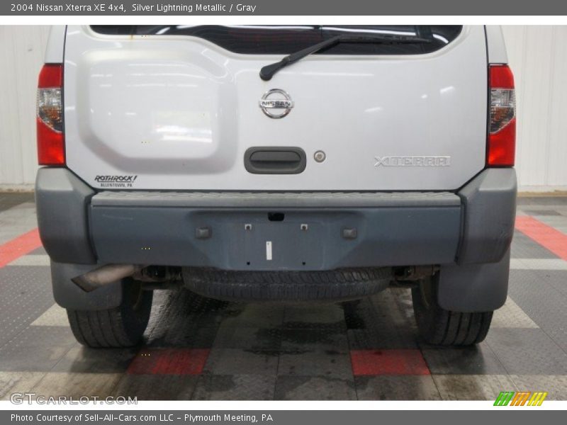 Silver Lightning Metallic / Gray 2004 Nissan Xterra XE 4x4