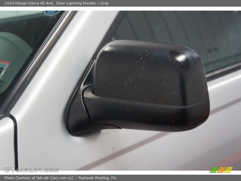 Silver Lightning Metallic / Gray 2004 Nissan Xterra XE 4x4