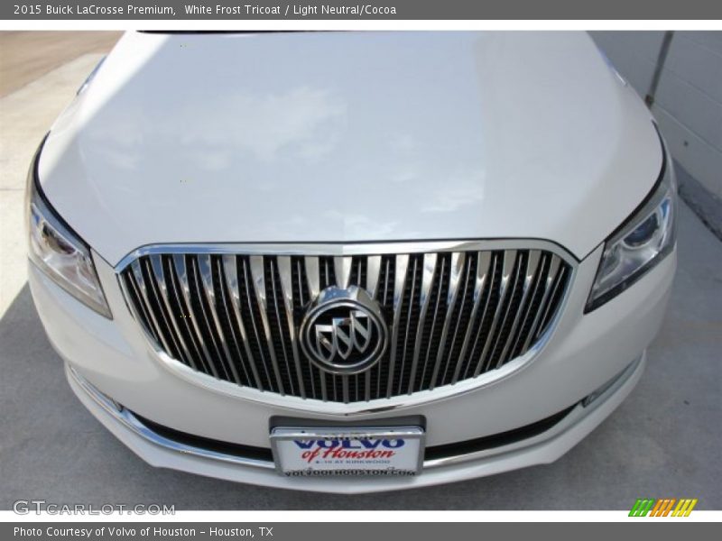 White Frost Tricoat / Light Neutral/Cocoa 2015 Buick LaCrosse Premium