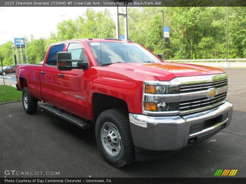 Front 3/4 View of 2015 Silverado 2500HD WT Crew Cab 4x4