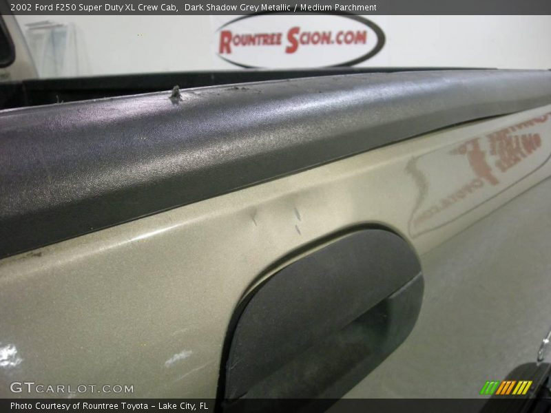 Dark Shadow Grey Metallic / Medium Parchment 2002 Ford F250 Super Duty XL Crew Cab