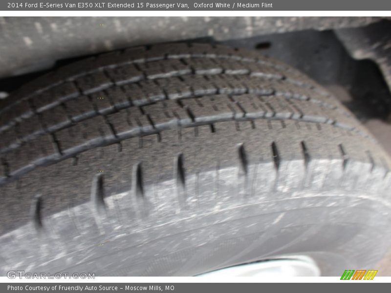 Oxford White / Medium Flint 2014 Ford E-Series Van E350 XLT Extended 15 Passenger Van
