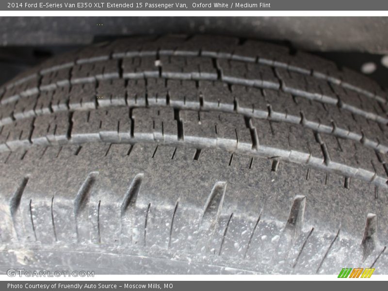 Oxford White / Medium Flint 2014 Ford E-Series Van E350 XLT Extended 15 Passenger Van