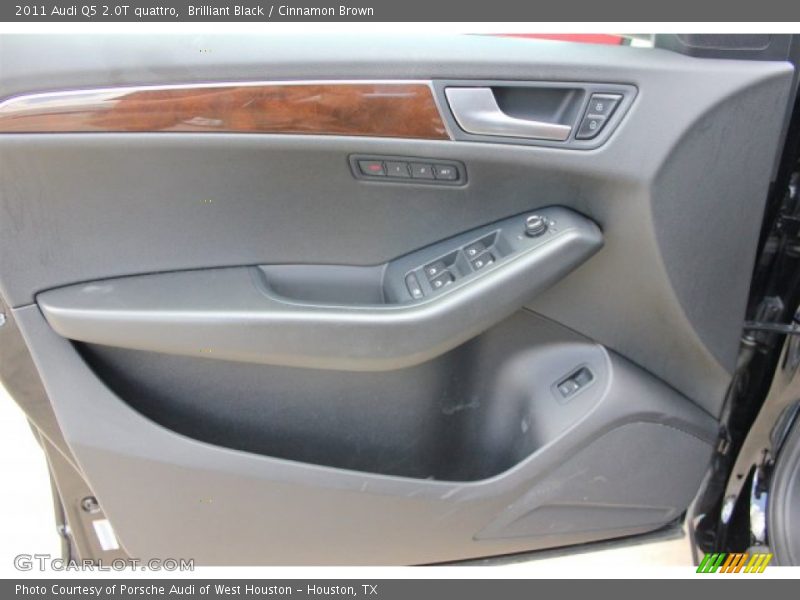 Brilliant Black / Cinnamon Brown 2011 Audi Q5 2.0T quattro