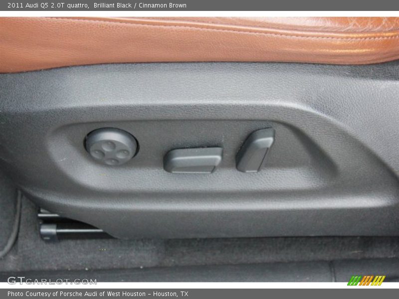Brilliant Black / Cinnamon Brown 2011 Audi Q5 2.0T quattro