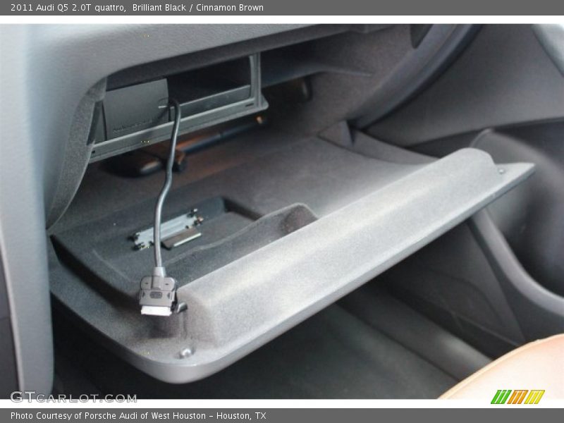 Brilliant Black / Cinnamon Brown 2011 Audi Q5 2.0T quattro