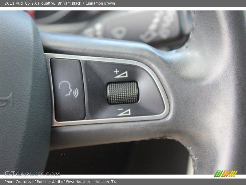 Brilliant Black / Cinnamon Brown 2011 Audi Q5 2.0T quattro