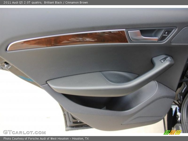Brilliant Black / Cinnamon Brown 2011 Audi Q5 2.0T quattro