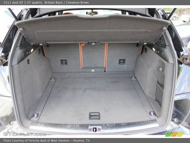Brilliant Black / Cinnamon Brown 2011 Audi Q5 2.0T quattro