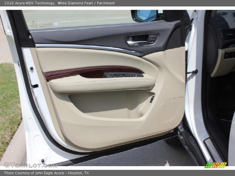 White Diamond Pearl / Parchment 2016 Acura MDX Technology