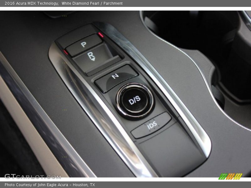 White Diamond Pearl / Parchment 2016 Acura MDX Technology