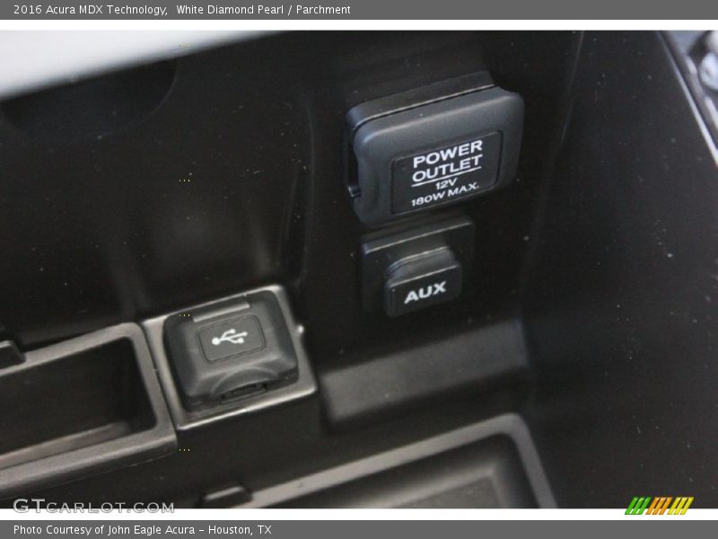 White Diamond Pearl / Parchment 2016 Acura MDX Technology