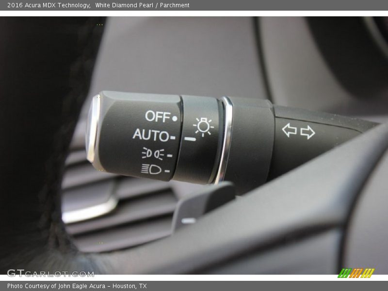 White Diamond Pearl / Parchment 2016 Acura MDX Technology