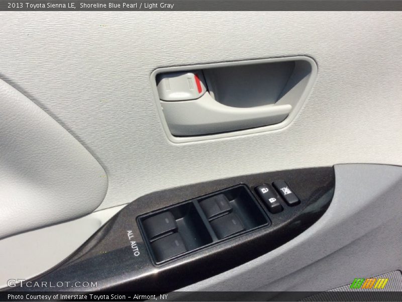 Shoreline Blue Pearl / Light Gray 2013 Toyota Sienna LE