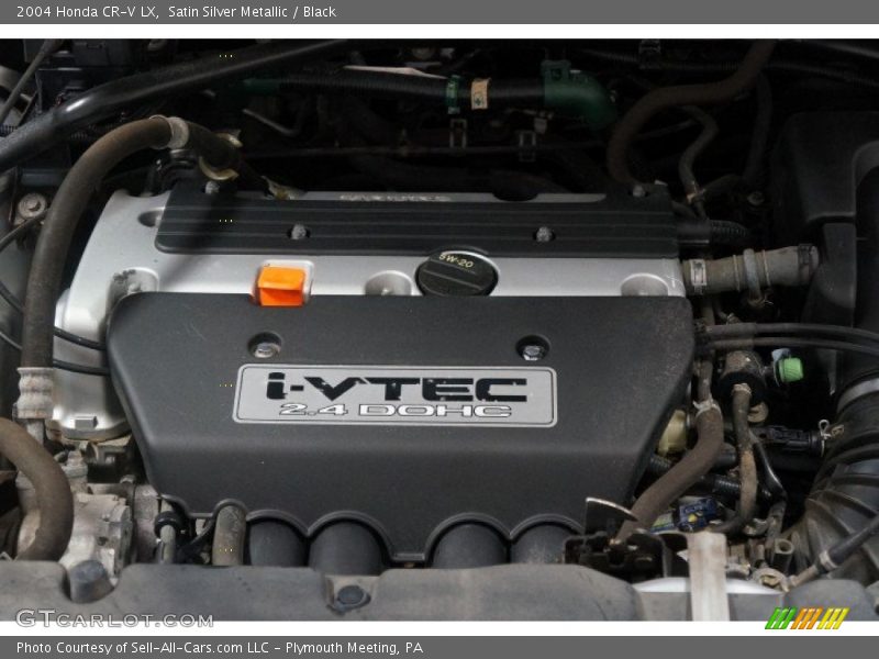 Satin Silver Metallic / Black 2004 Honda CR-V LX