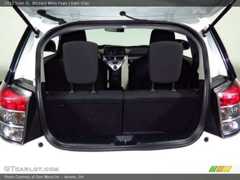 Blizzard White Pearl / Dark Gray 2012 Scion iQ