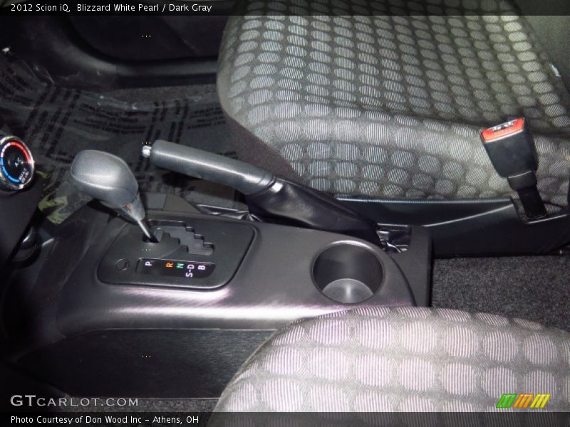 Blizzard White Pearl / Dark Gray 2012 Scion iQ