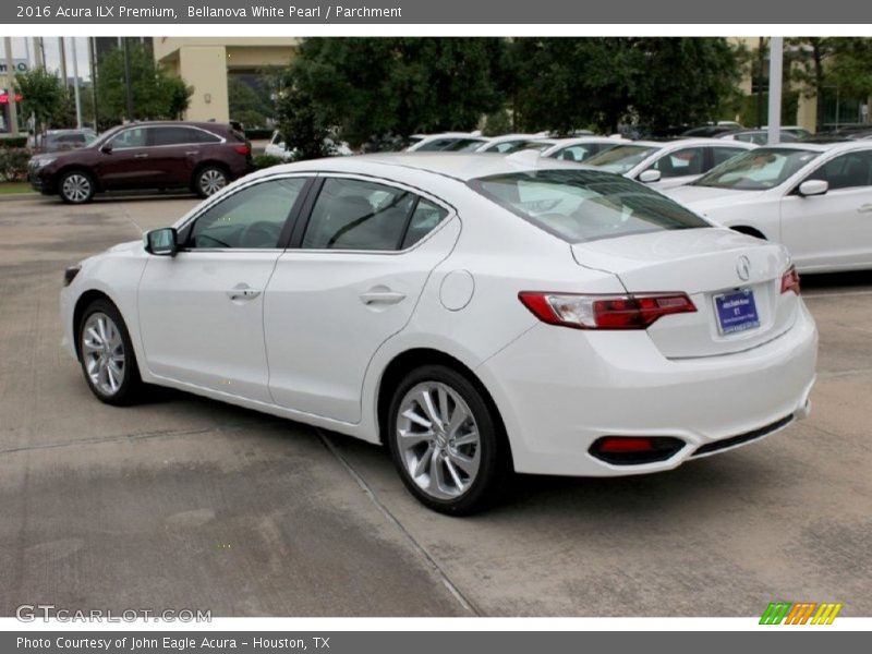 Bellanova White Pearl / Parchment 2016 Acura ILX Premium
