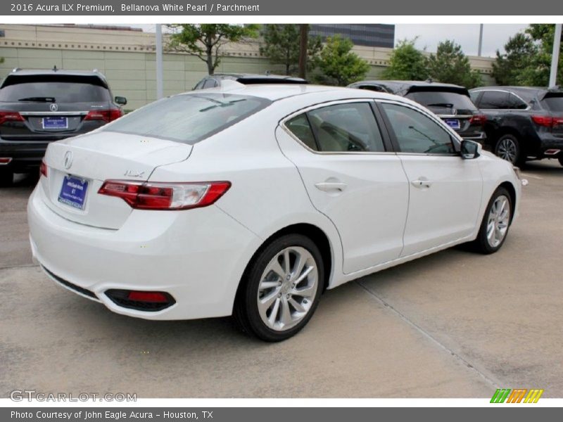 Bellanova White Pearl / Parchment 2016 Acura ILX Premium