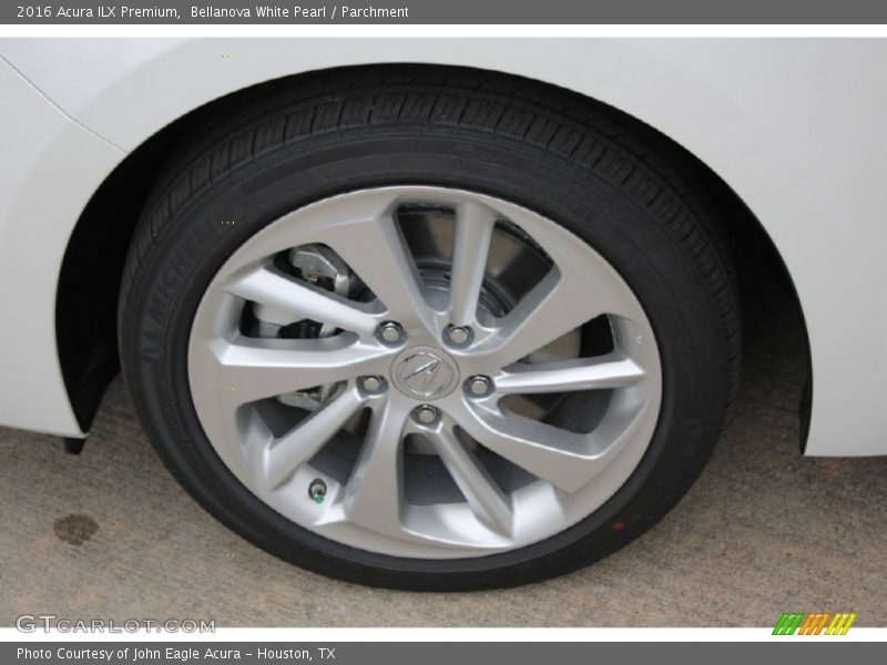 Bellanova White Pearl / Parchment 2016 Acura ILX Premium