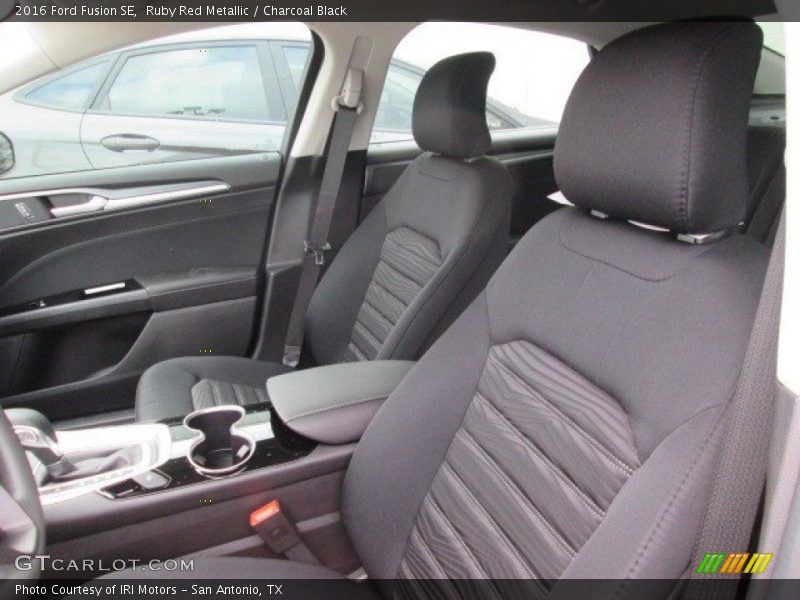 Ruby Red Metallic / Charcoal Black 2016 Ford Fusion SE