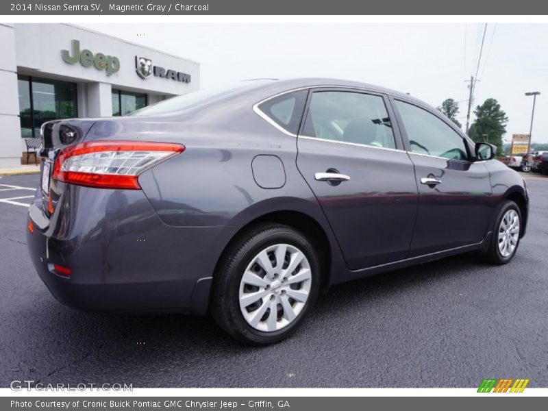 Magnetic Gray / Charcoal 2014 Nissan Sentra SV