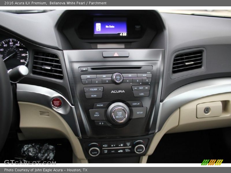 Bellanova White Pearl / Parchment 2016 Acura ILX Premium