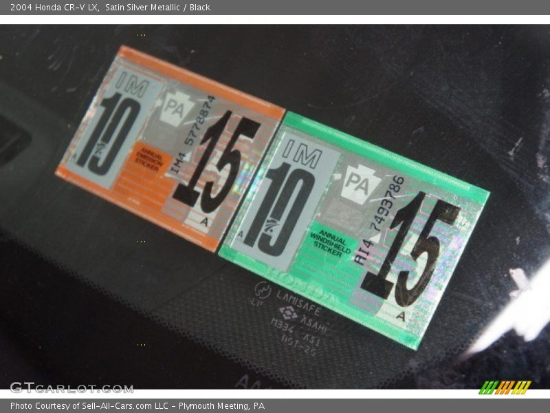 Satin Silver Metallic / Black 2004 Honda CR-V LX