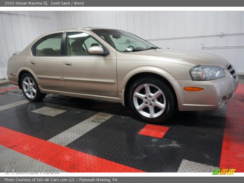 Sunlit Sand / Blond 2003 Nissan Maxima SE