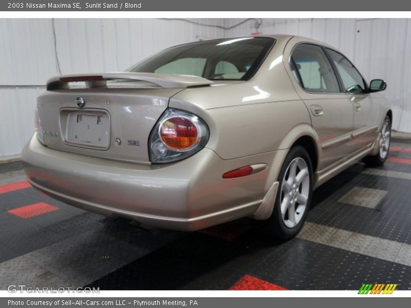 Sunlit Sand / Blond 2003 Nissan Maxima SE