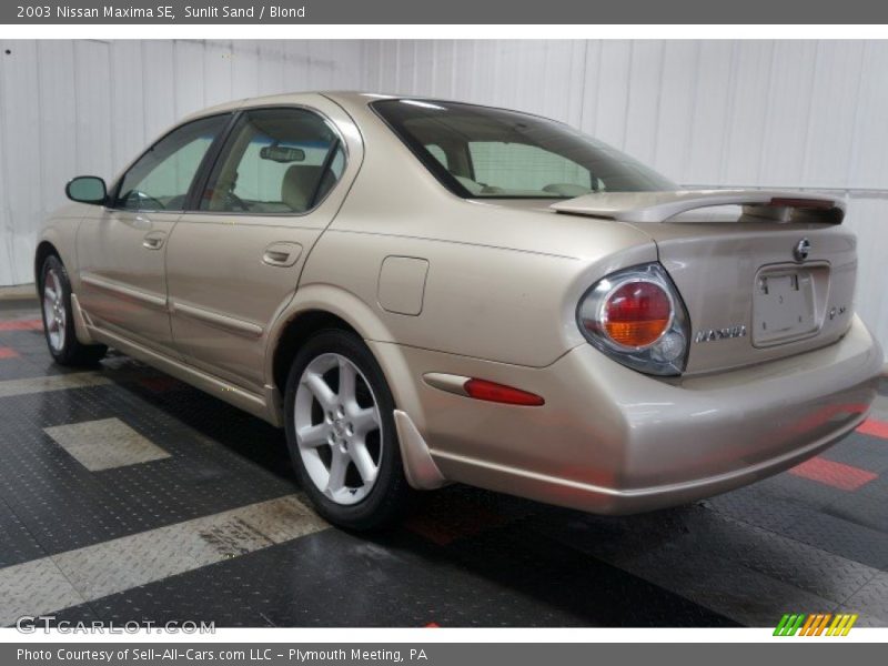 Sunlit Sand / Blond 2003 Nissan Maxima SE