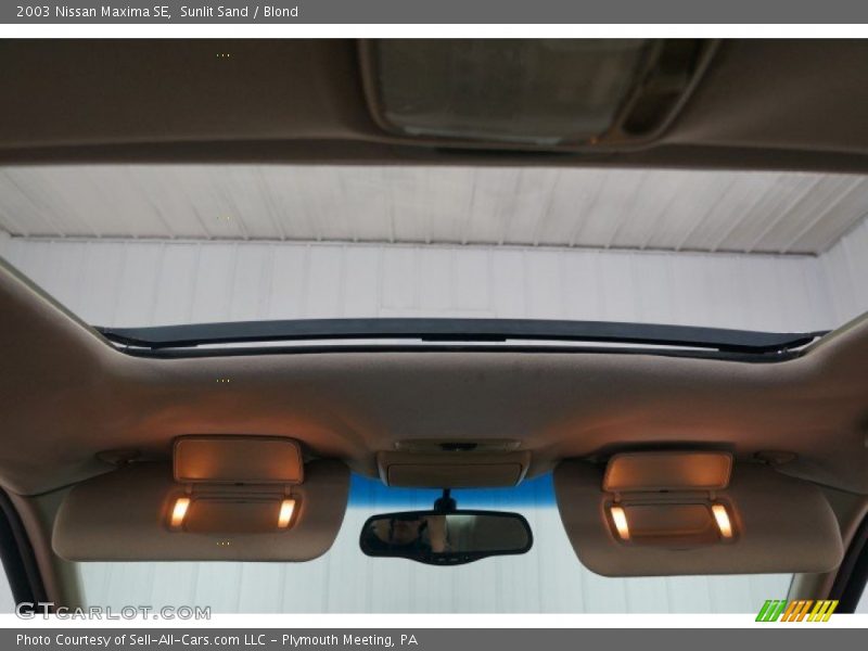 Sunlit Sand / Blond 2003 Nissan Maxima SE
