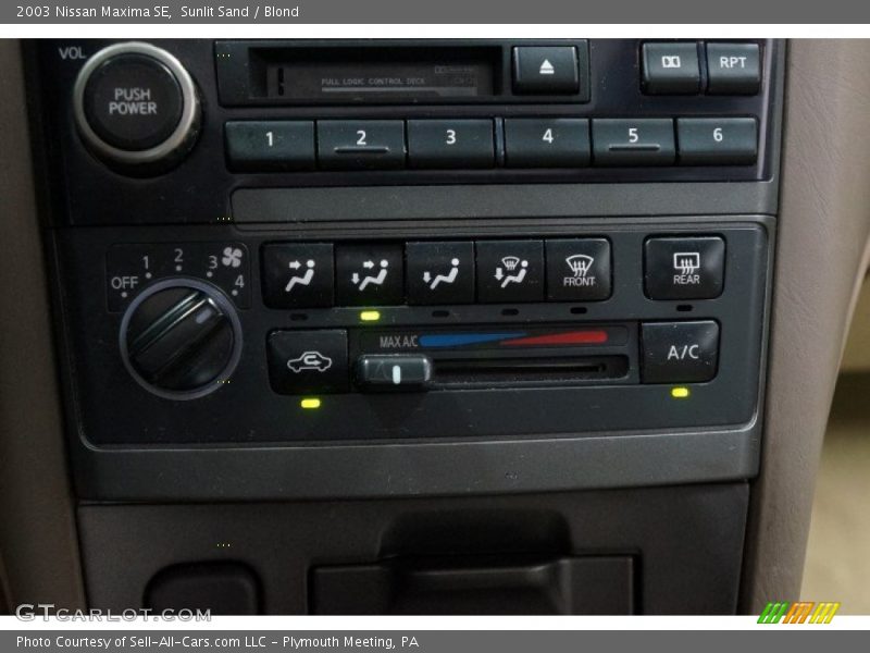 Sunlit Sand / Blond 2003 Nissan Maxima SE