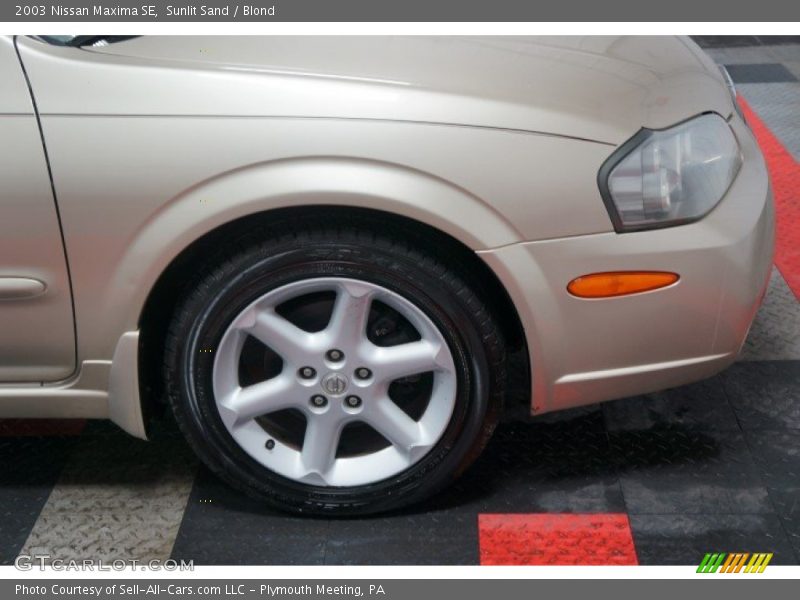 Sunlit Sand / Blond 2003 Nissan Maxima SE