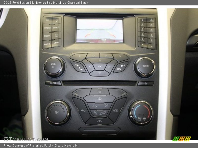 Bronze Fire Metallic / Charcoal Black 2015 Ford Fusion SE