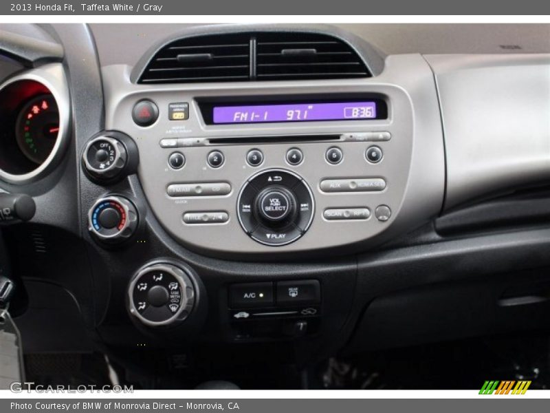Taffeta White / Gray 2013 Honda Fit