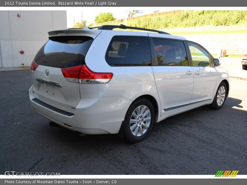 Blizzard White Pearl / Light Gray 2012 Toyota Sienna Limited
