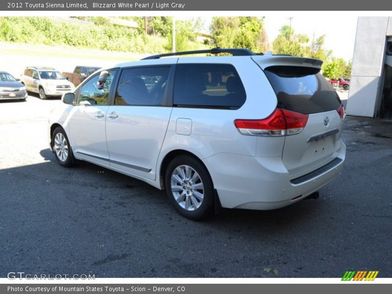 Blizzard White Pearl / Light Gray 2012 Toyota Sienna Limited