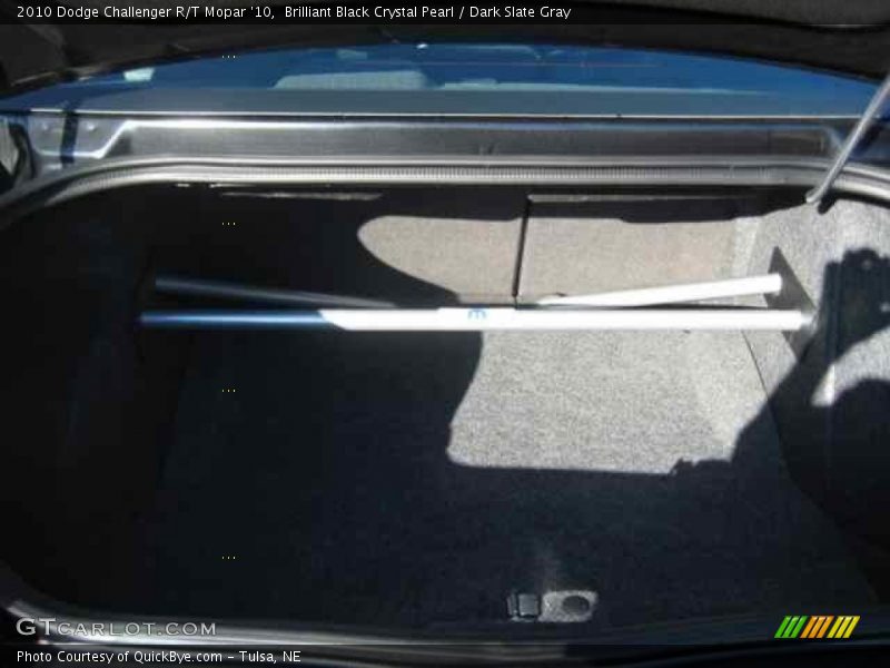 Brilliant Black Crystal Pearl / Dark Slate Gray 2010 Dodge Challenger R/T Mopar '10
