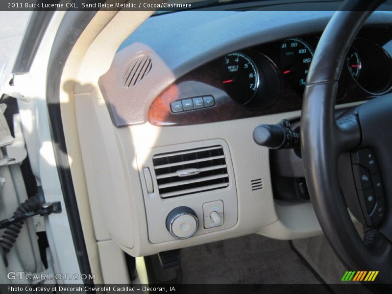 Sand Beige Metallic / Cocoa/Cashmere 2011 Buick Lucerne CXL